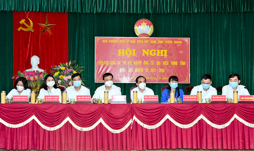 Các ứng cử viên đại biểu HĐND tỉnh khóa XIX, nhiệm kỳ 2021-2026, đơn vị bầu cử số 3 tiếp xúc cử tri vận động bầu cử tại xã Kiên Đài huyện Chiêm Hóa