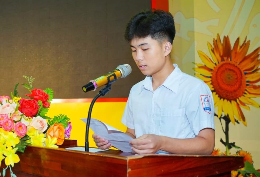 Bí thư Chi đoàn vùng cao Tuyên Quang giành học bổng tiếng Anh của Hoa Kỳ