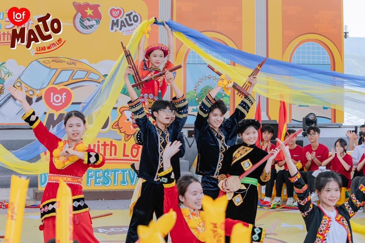 Quán quân toàn quốc cuộc thi nhảy “Lead with Lof dance festival” gọi tên PTD Tuyên Quang