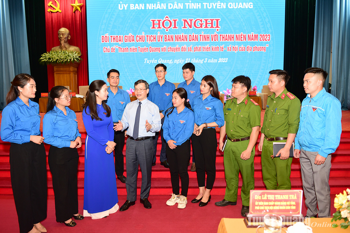 Chủ tịch UBND tỉnh Nguyễn Văn Sơn chủ trì Hội nghị đối thoại với thanh niên năm 2023