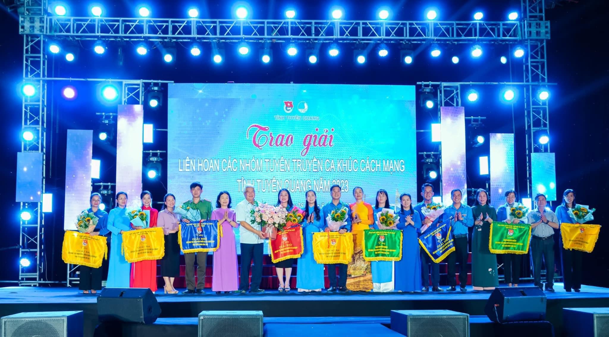 Tuyên Quang: Cảm xúc sâu lắng tại Liên hoan các nhóm tuyên truyền ca khúc cách mạng tỉnh Tuyên Quang năm 2023