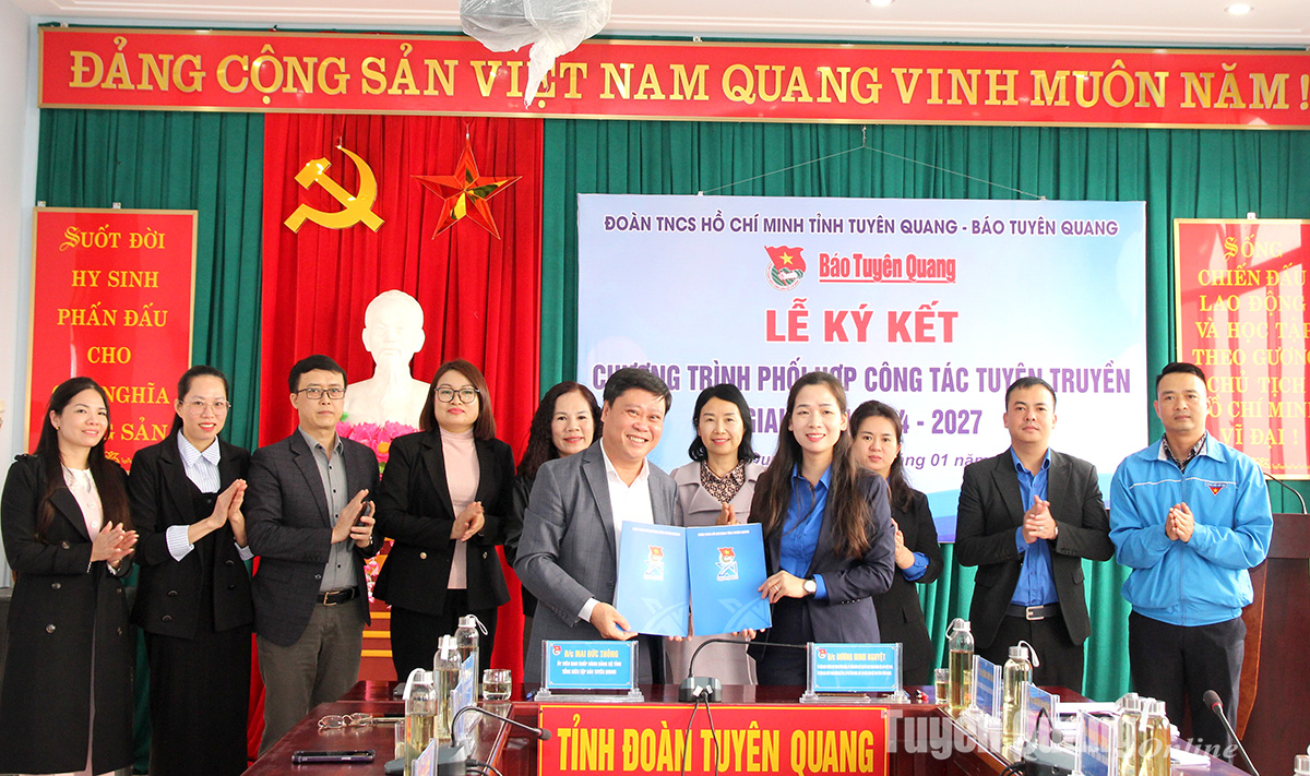 Ký kết chương trình phối hợp công tác tuyên truyền giữa Báo Tuyên Quang và Đoàn TNCS Hồ Chí Minh tỉnh Tuyên Quang